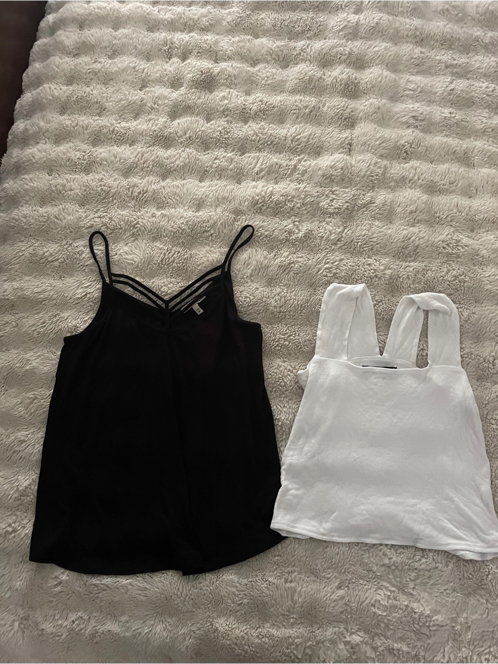 Express Women's Black Strappy Tank Top and White Square-Neck Tank Set
